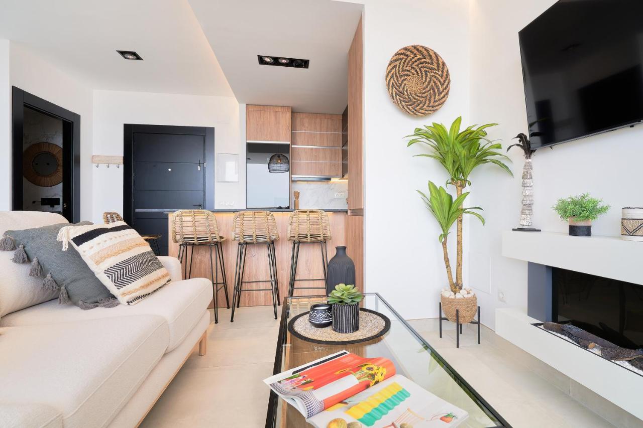 Pura Vida Luxury Apartment With Jacuzzi Torremolinos Dış mekan fotoğraf