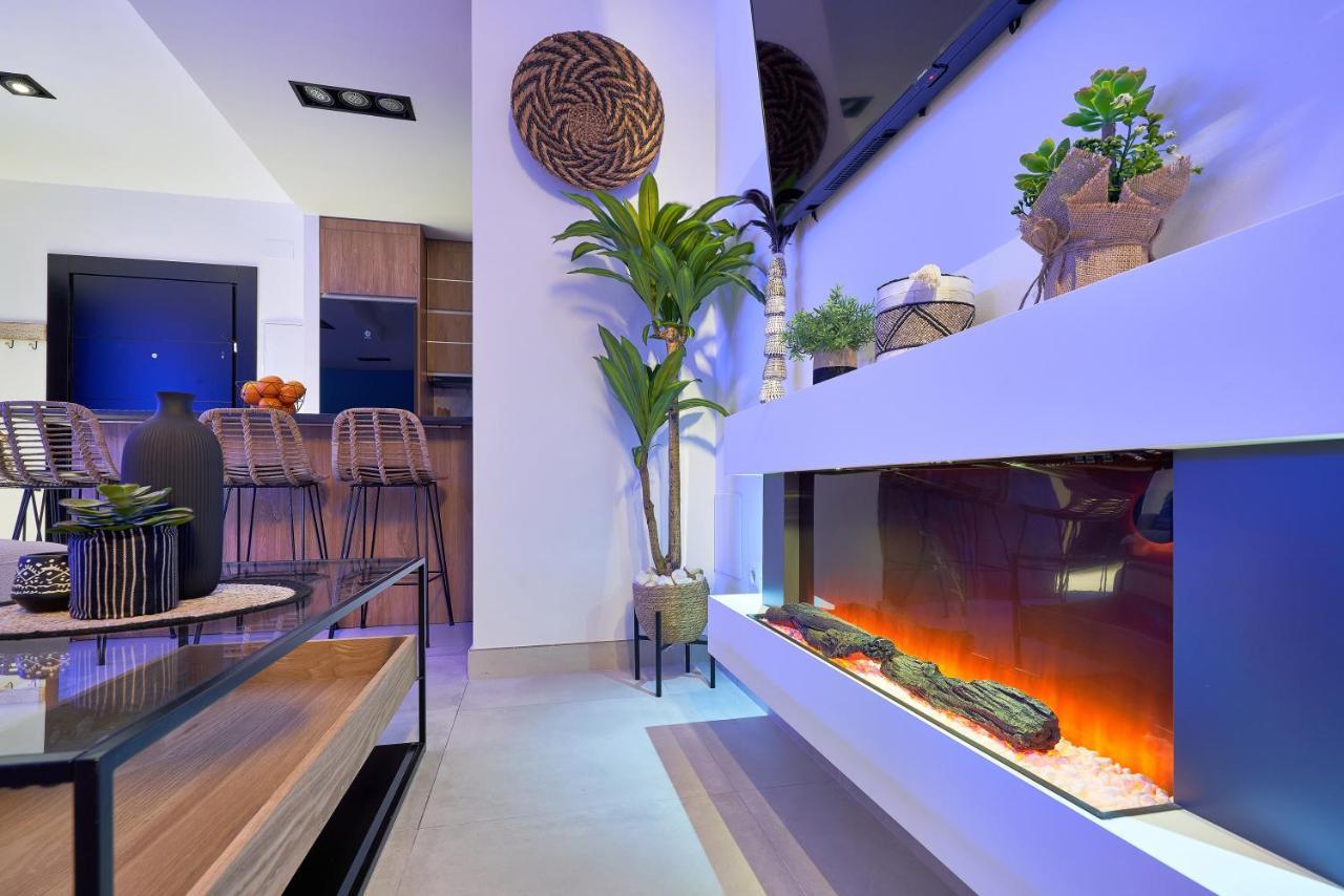Pura Vida Luxury Apartment With Jacuzzi Torremolinos Dış mekan fotoğraf