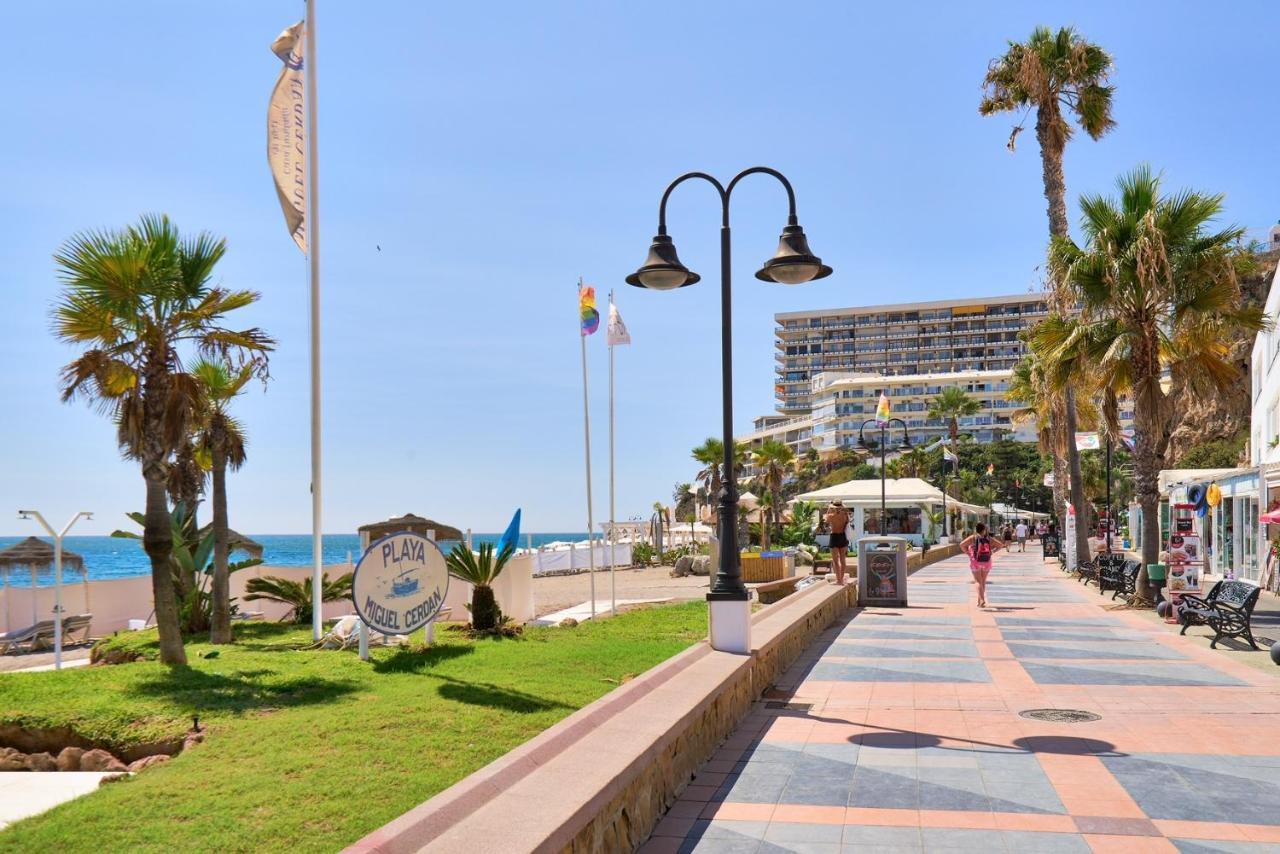 Pura Vida Luxury Apartment With Jacuzzi Torremolinos Dış mekan fotoğraf